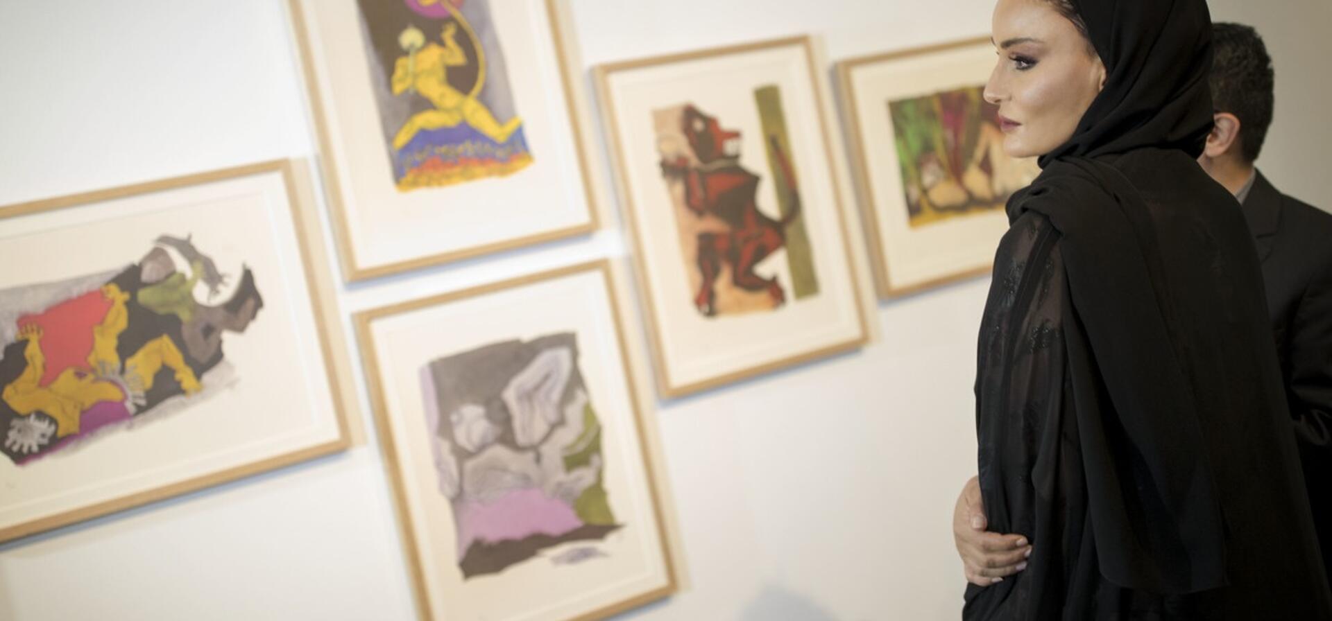 صاحبة السمو تحضر افتتاح معرضين يحتفيان بالفن الهندي في المتحف العربي للفن الحديث