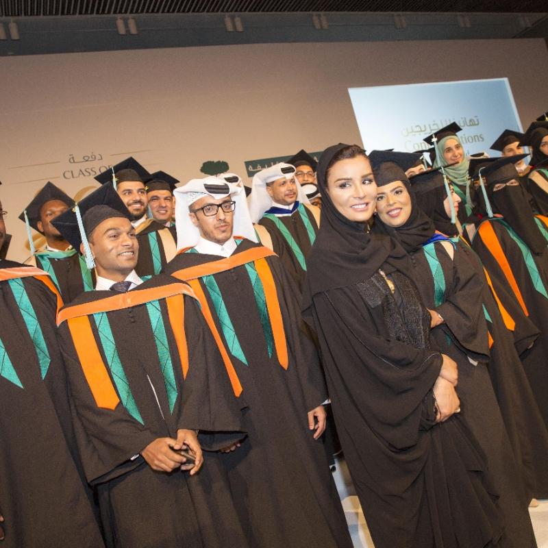 صاحبة السمو تشهد حفل تخريج جامعة حمد بن خليفة