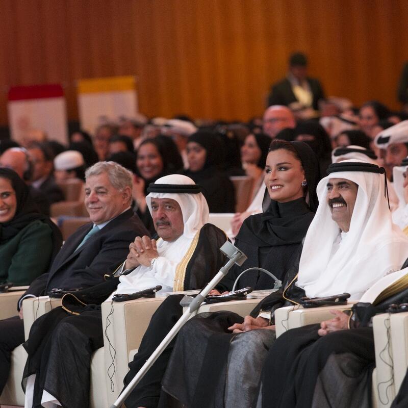 صاحب السمو الأمير الوالد و صاحبة السمو  يشهدان حفل تكريم خريجي مؤسسة قطر 2016