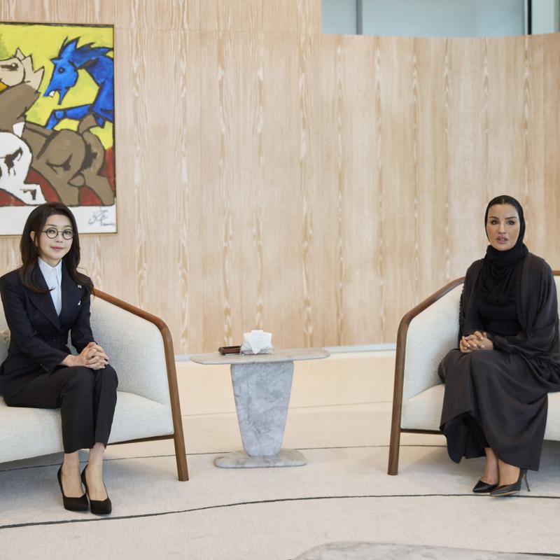 صاحبة السمو تجتمع  بحرم فخامة رئيس جمهورية كوريا الجنوبية